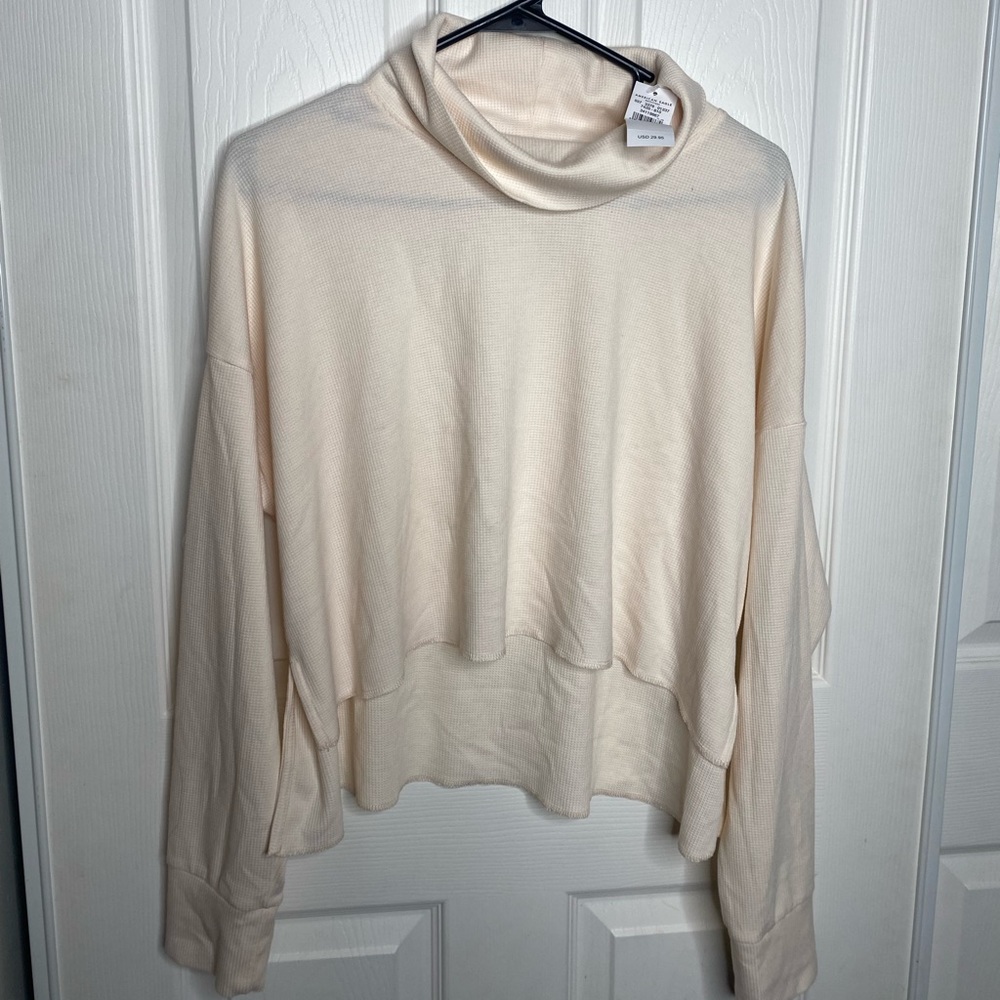 American Eagle Top